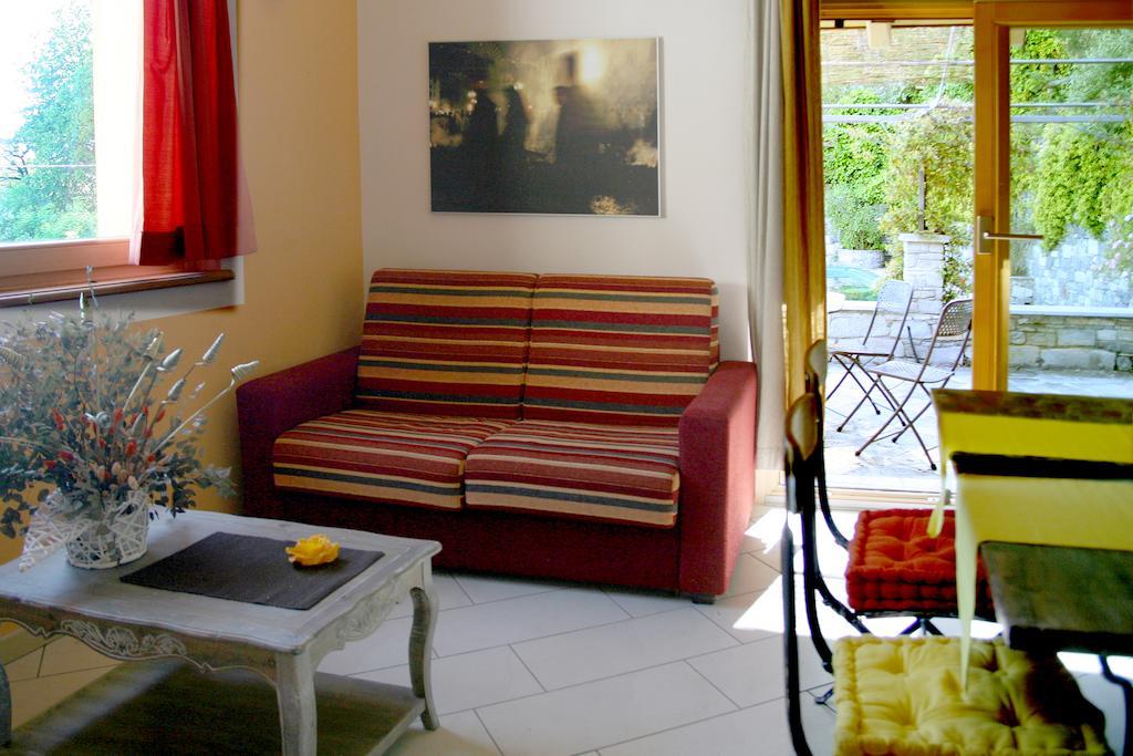 Residence Giglio Comer See Gravedona Ruang foto